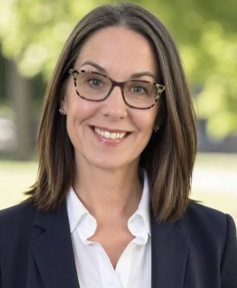 Dr. Chelsea Stanfield
